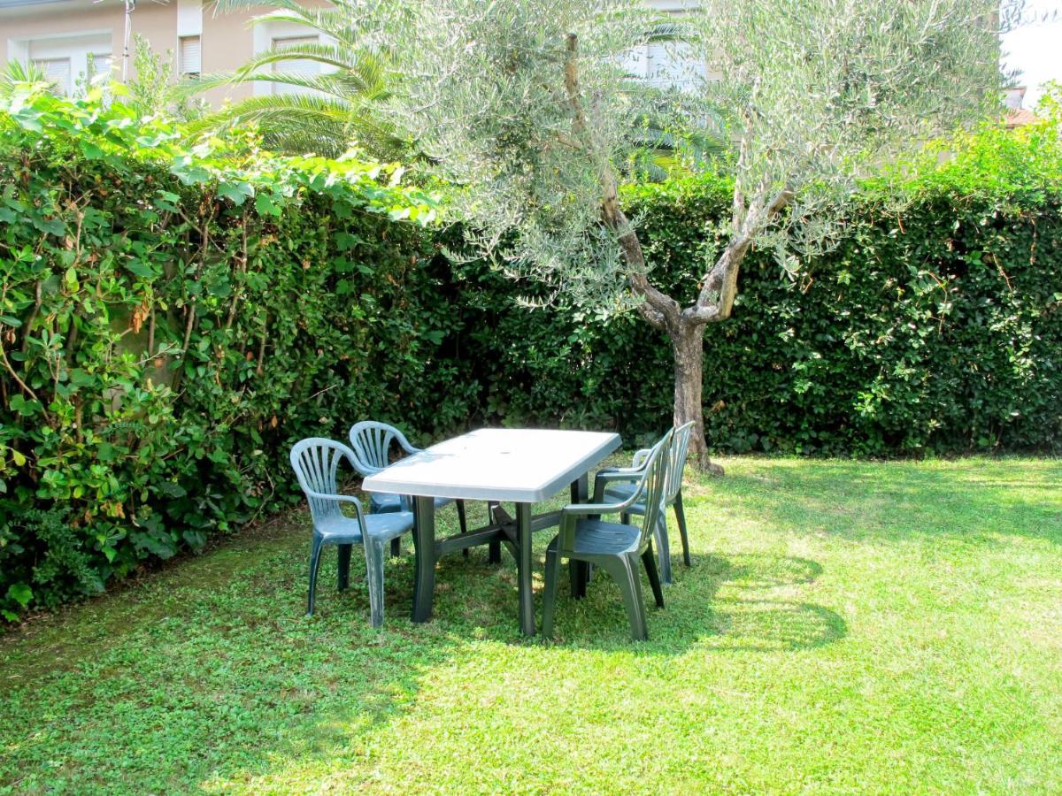 Apartment Ilaria 2 By Interhome Marina di Massa Extérieur photo
